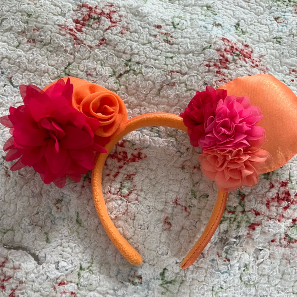 Disney parks, Disneyland, floral, Minnie mouse ears